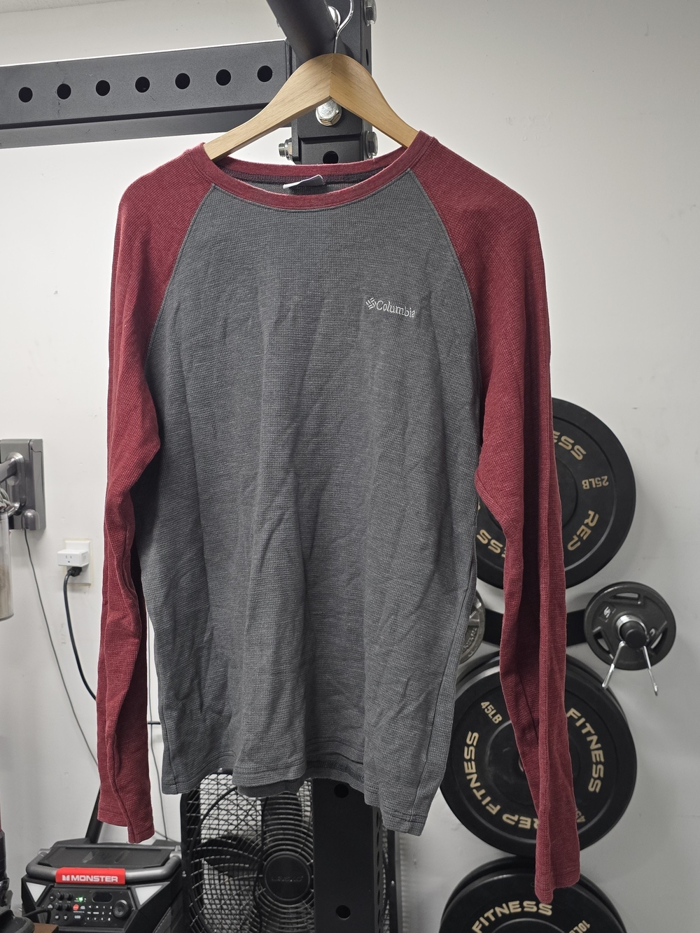 Columbia Men’s Long-Sleeve Raglan Shirt — Gray Body with Burgundy Sleeves